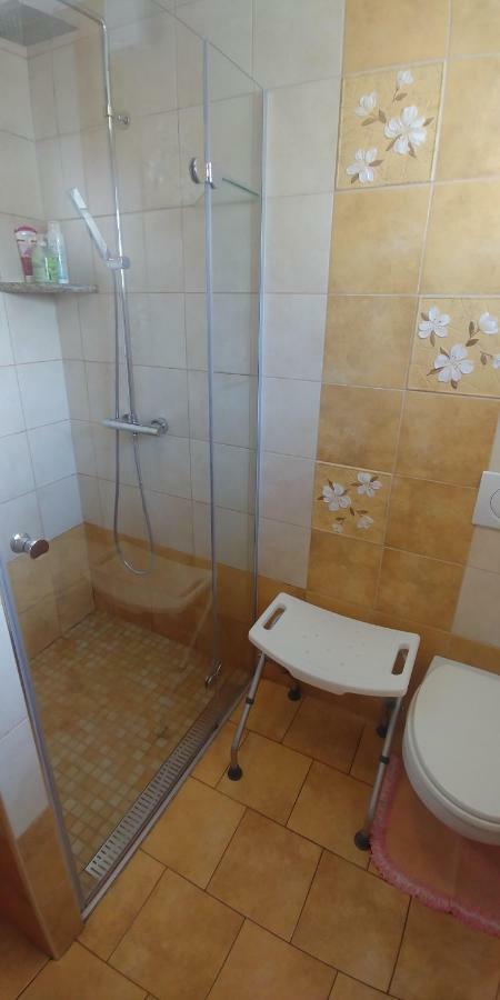 Apartment Tarman Jesenice Esterno foto