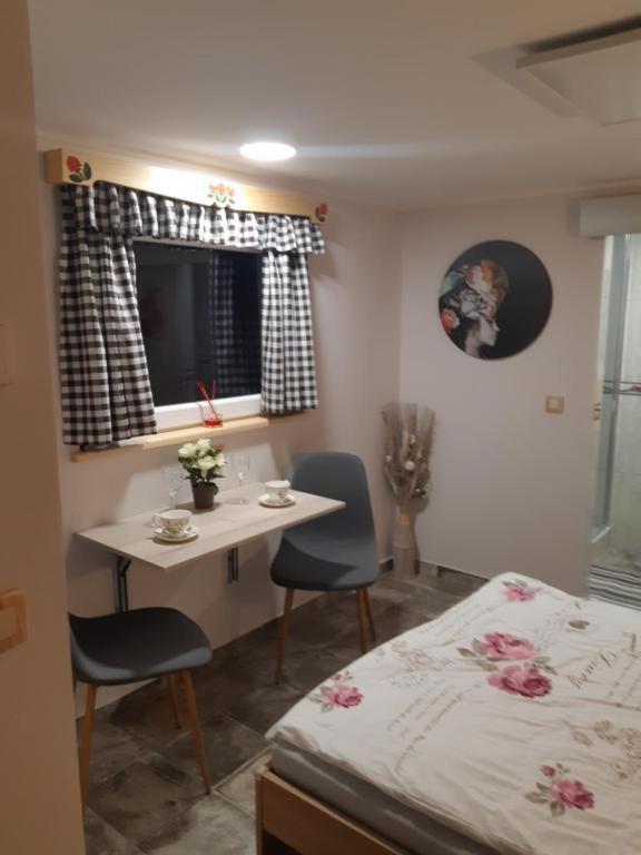 Apartment Tarman Jesenice Esterno foto